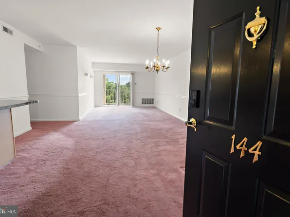 144 Brandon Rd, Norristown, PA 19403