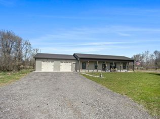 13424 Riverside Dr, Constantine, MI 49042