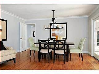 4th image of 664 Meadow Ln