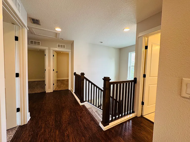 Upstairs Foyer