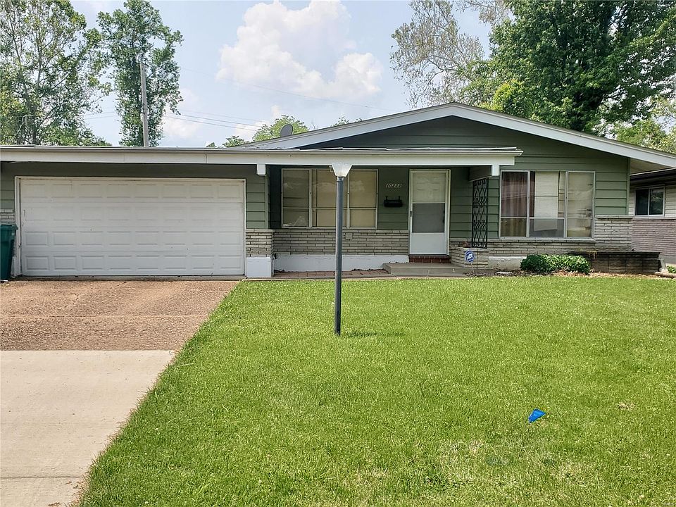 1st image of 10233 Cedarhurst Dr