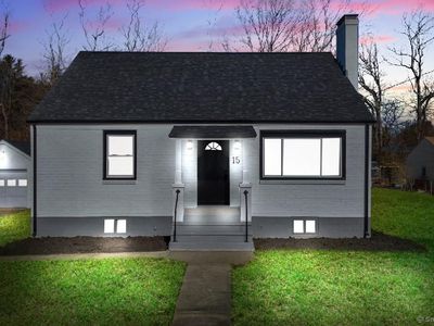 15 Temple St, North Haven, CT, 06473