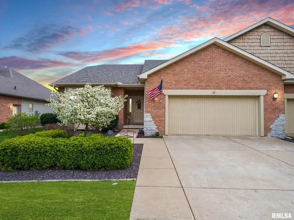 312 Garnet Dr, Morton, IL 61550