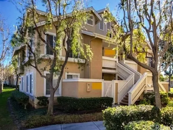 32 Greenfield #31, Irvine, CA 92614