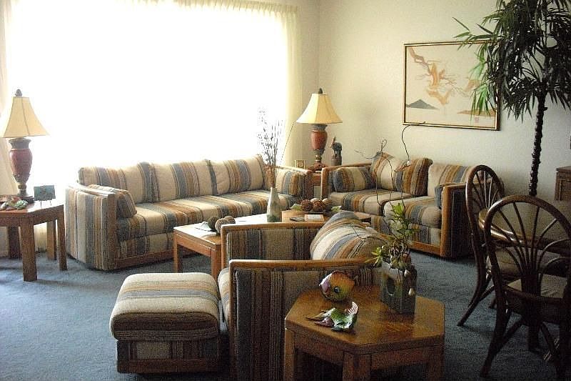 2nd image of 3900 Padre Blvd