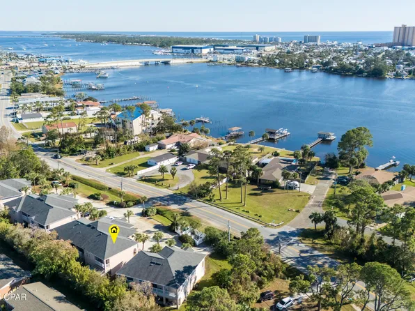 6216 N Lagoon Dr, Panama City Beach, FL 32408