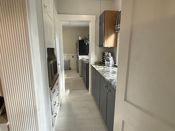 5th image of 19 Emery St #A