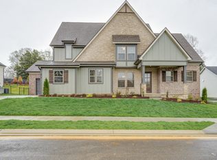 130 Willow Bend Dr, Hendersonville, TN 37075