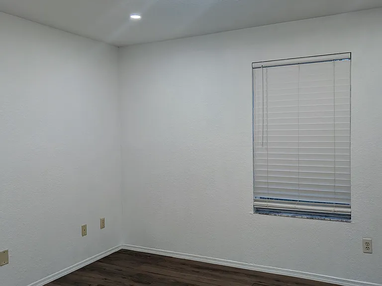 831 Camargo Way #112 — Photo 28