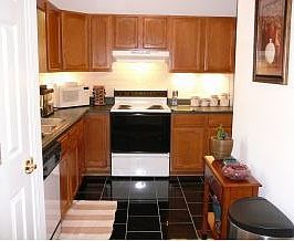 5th image of 1603 Herrin Dr