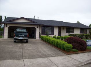 4418 Weathers St NE, Salem, OR 97301