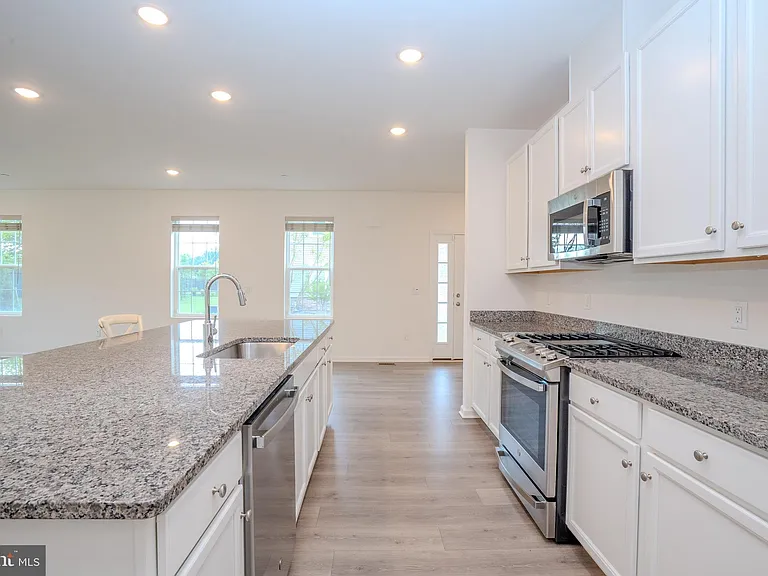 2601 American Pl — Photo 12