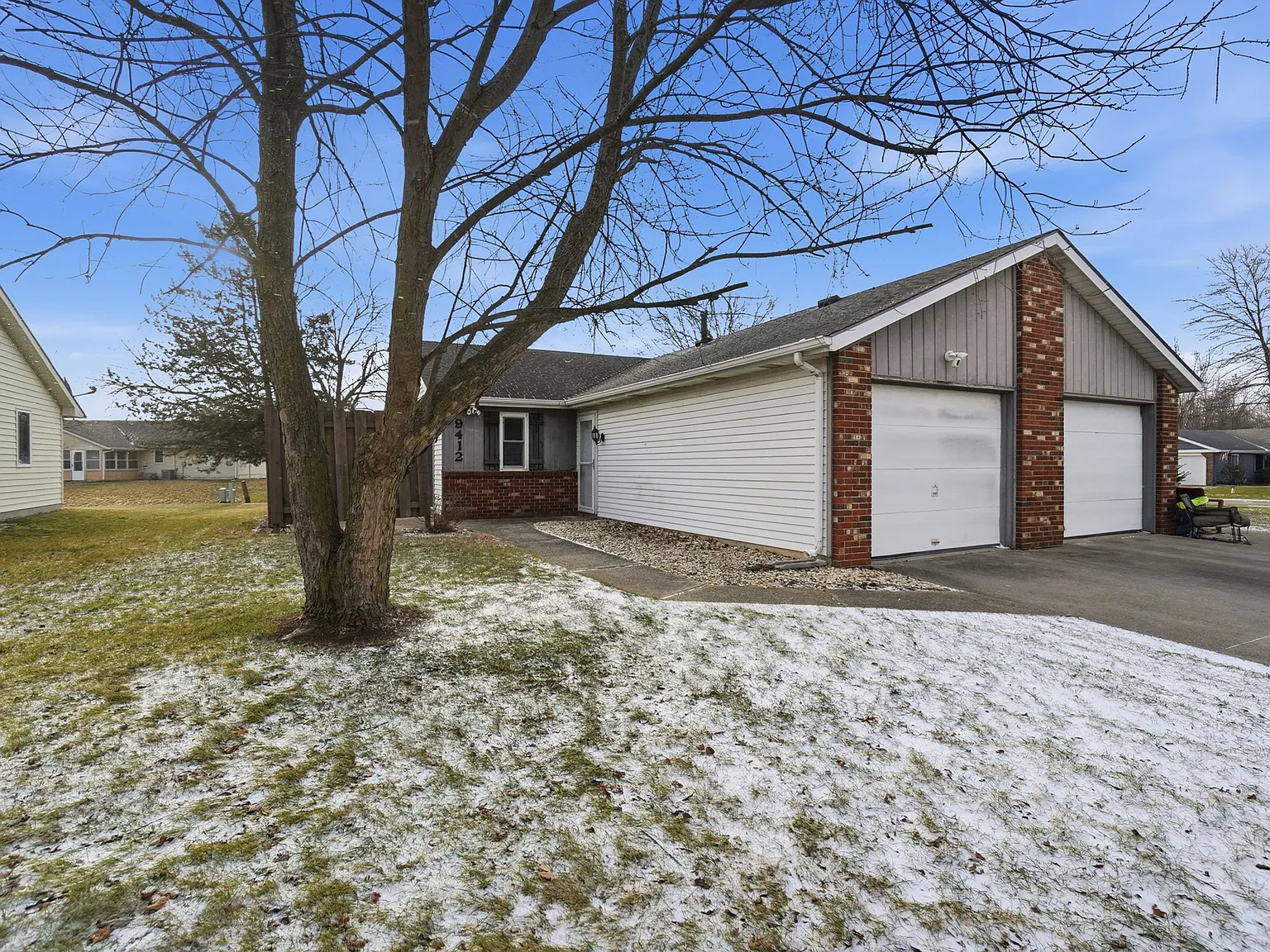 9412 Vista Park Drive - 1 — Photo 1