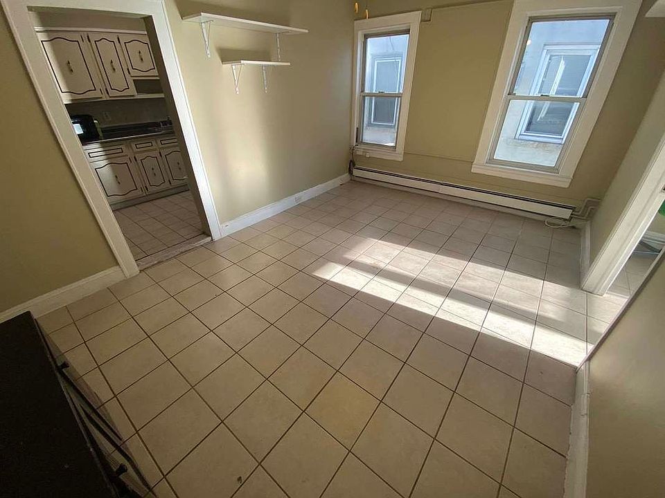 1st image of 23-13 Ditmars Blvd #2B