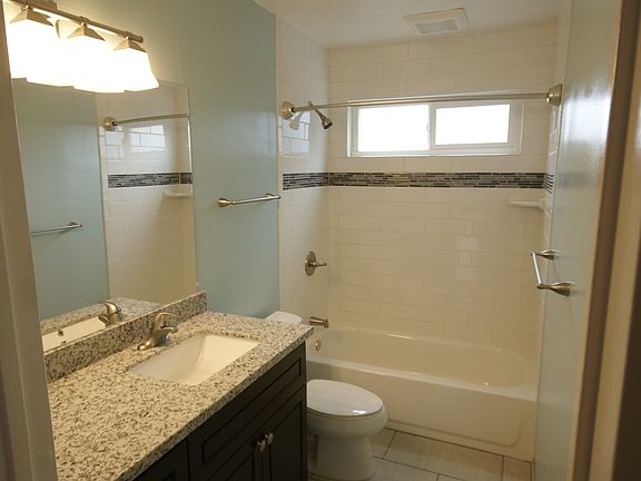5th image of 1201 Vallejo Ave APT 6