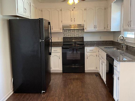 5th image of 205 Auten Cir