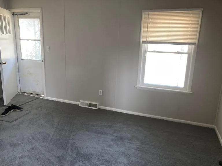 23810 Vassar Ave — Photo 6