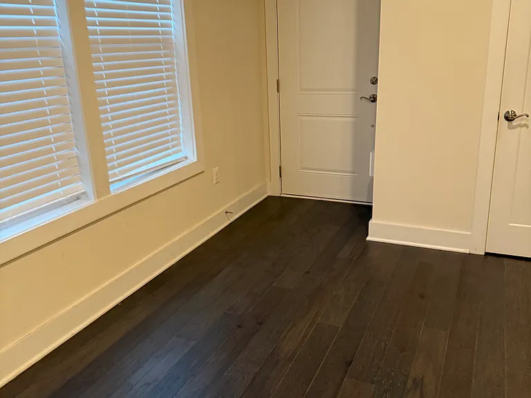 51 Silverway Dr — Photo 3