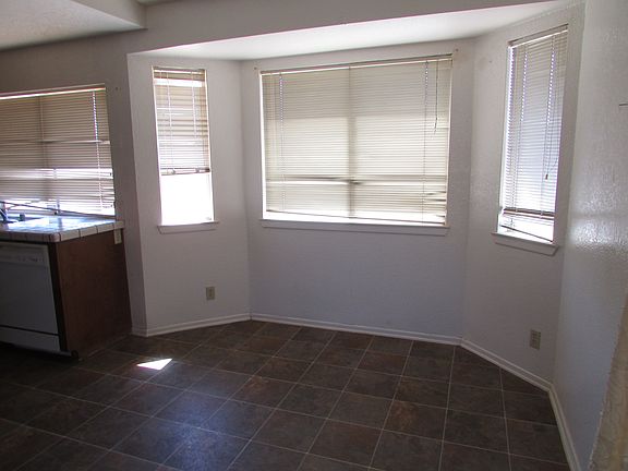 2nd image of 7538 Redwood Ave