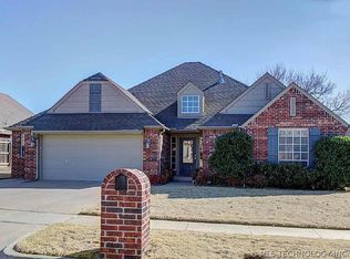813 W Granger St, Broken Arrow, OK 74012