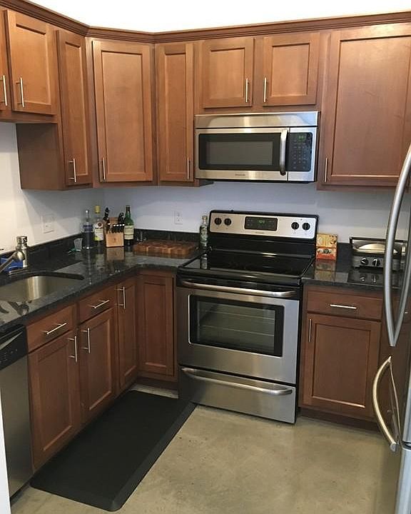 2nd image of 1 Carver St APT 6