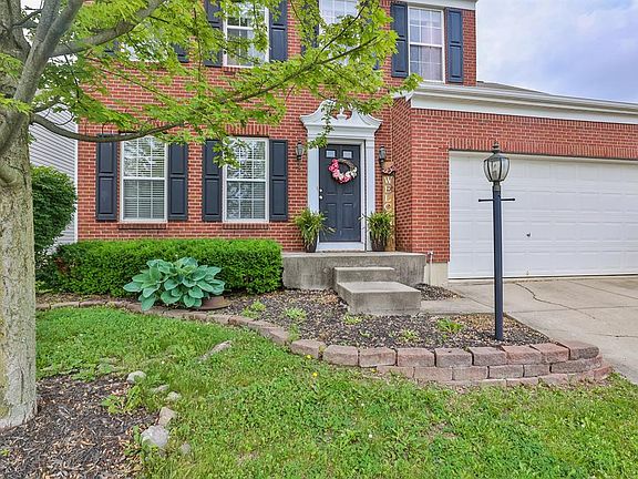3rd image of 139 Village Ct