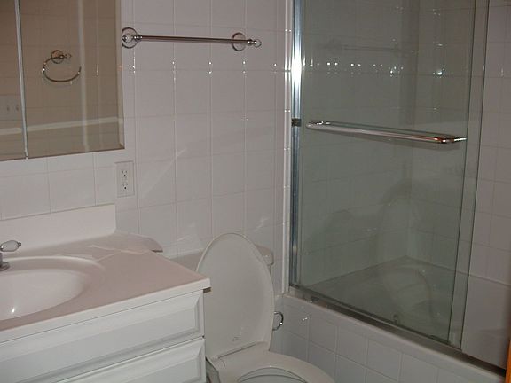 4th image of 2806 Virginia Pine Ct