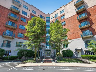 175 Cottage St APT 312, Chelsea, MA, 02150