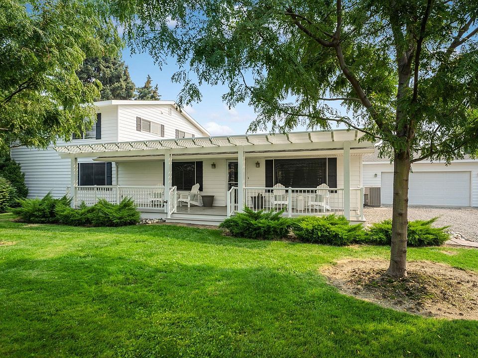1st image of 2609 N Road 88