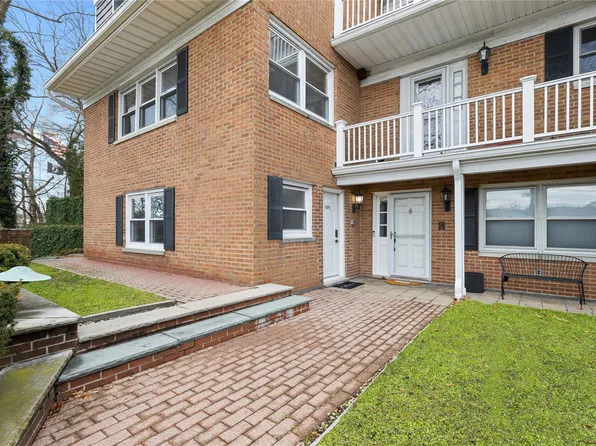 1074 Boston Post Road, Rye, NY 10580