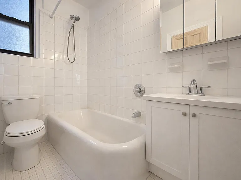 308 W 104th St #9D — Photo 8
