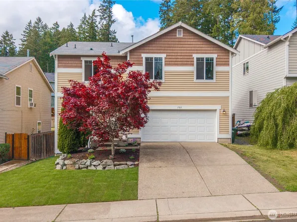 1705 203rd Street Ct E, Spanaway, WA 98387