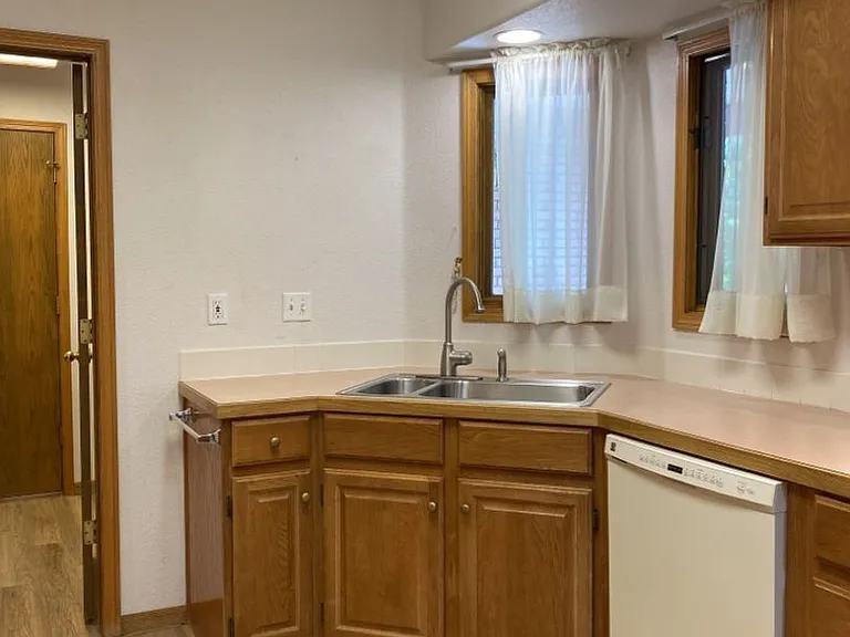 2325 Northbrook Dr — Photo 22