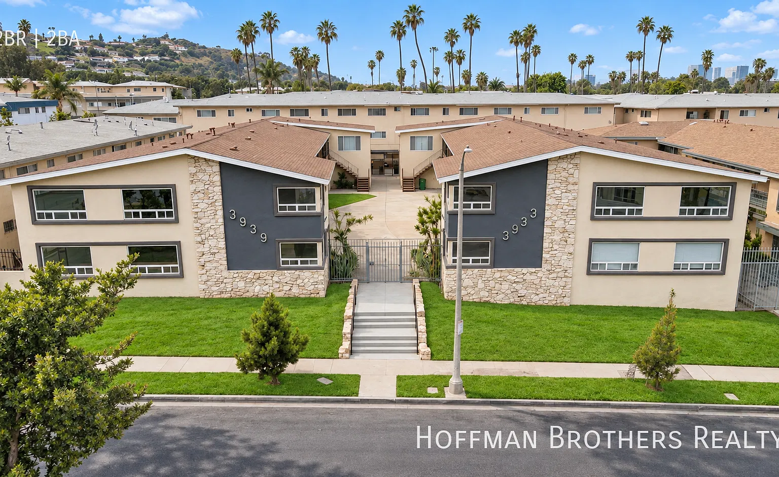 **2 Weeks Free**Two-Bedroom with walk-in shower, included utilities & modern finishes — Photo 3