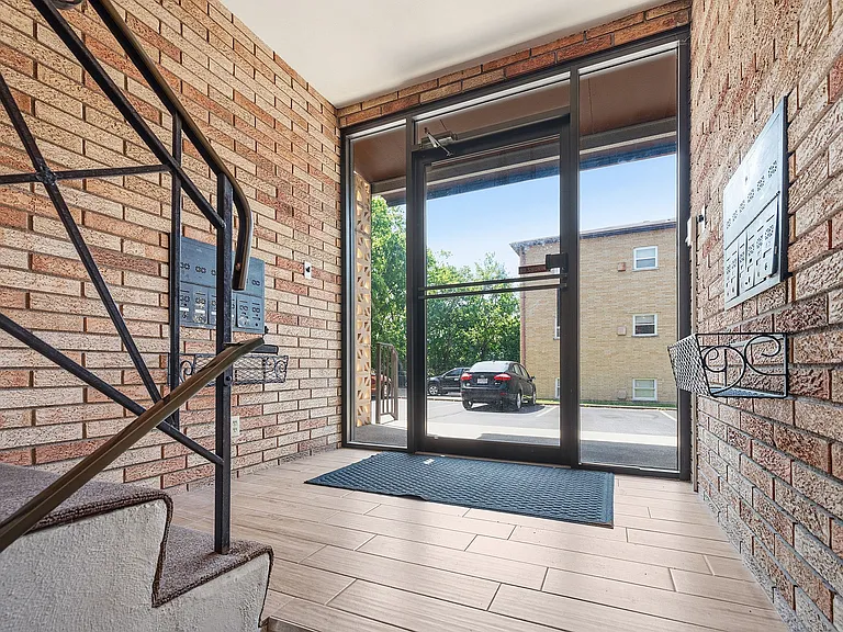 3828 Washington Ave #11 — Photo 19