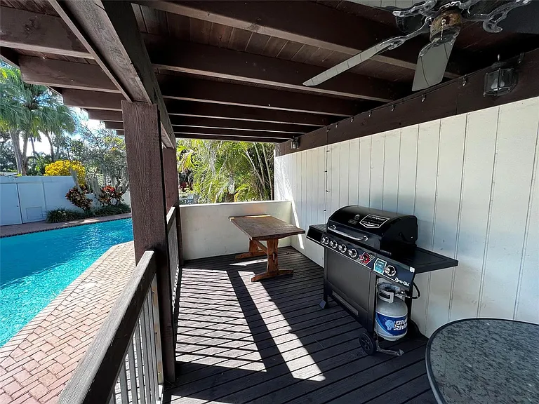 1240 SW 14th Ave — Photo 66