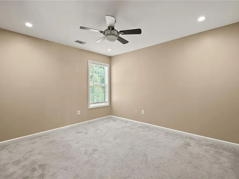 10950 Kimball Crest Dr — Photo 30