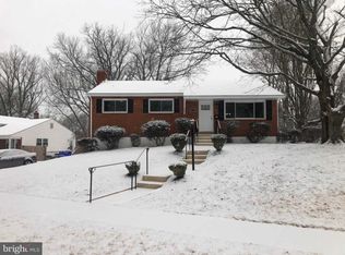 11101 Lund Pl, Kensington, MD 20895