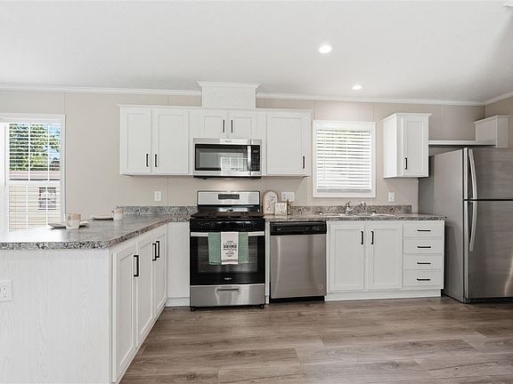5th image of 3701 2nd St #326