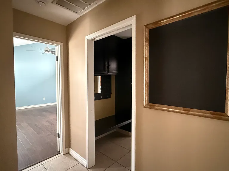 9409 High Oak Dr — Photo 22