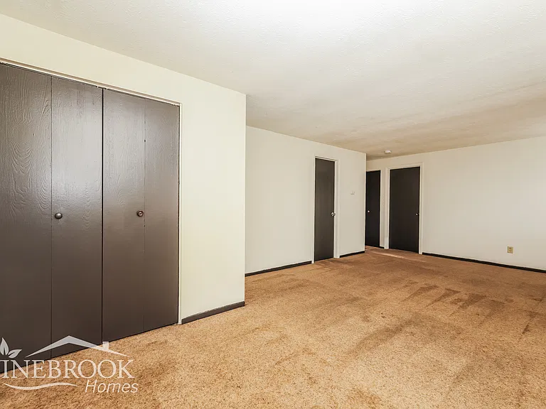 7648 Pomeranian Dr — Photo 11