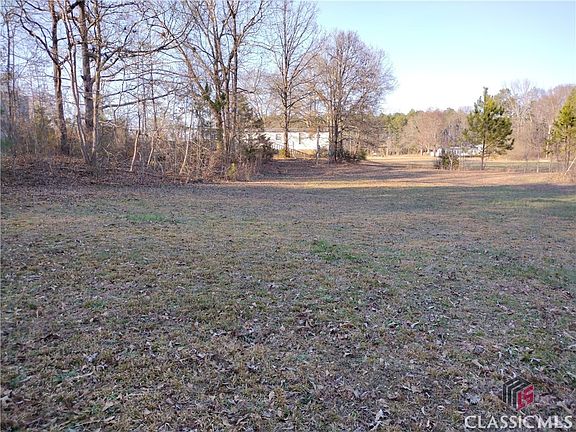 4th image of 48 Gosnell Hutto Road