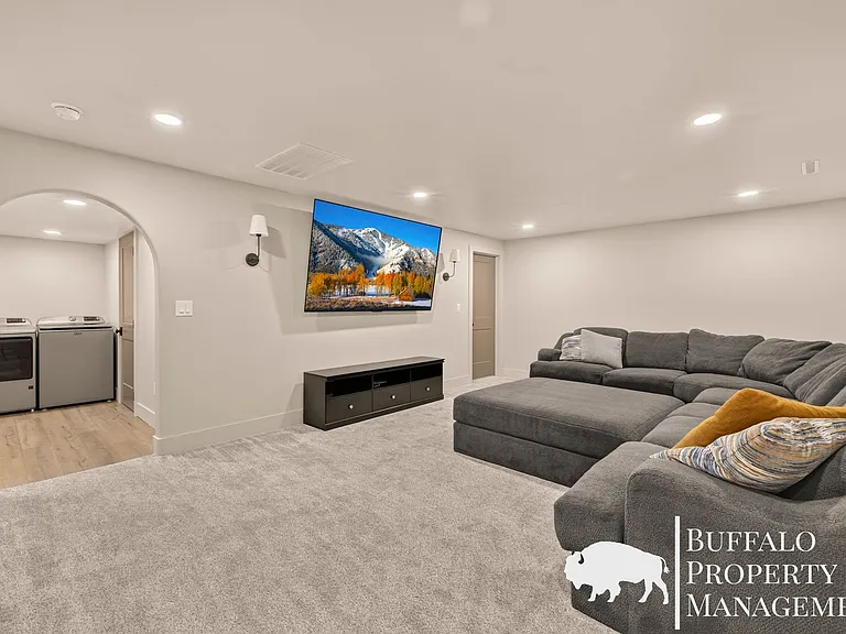 4267 N 55 E — Photo 18
