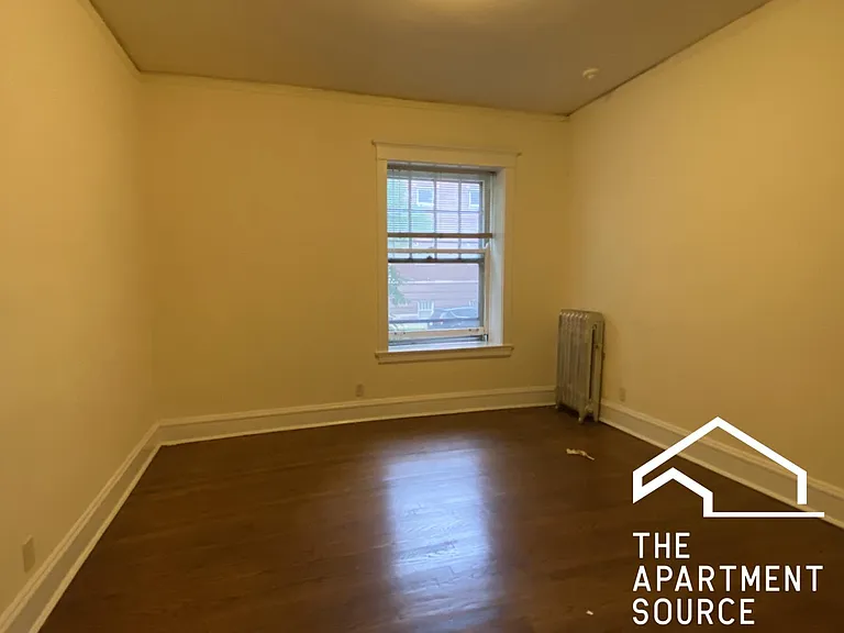 2825 W Logan Blvd #1 — Photo 8