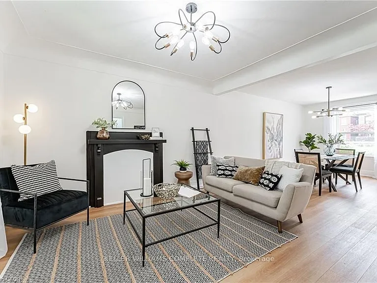 15 Barnesdale Ave N #1 — Photo 6