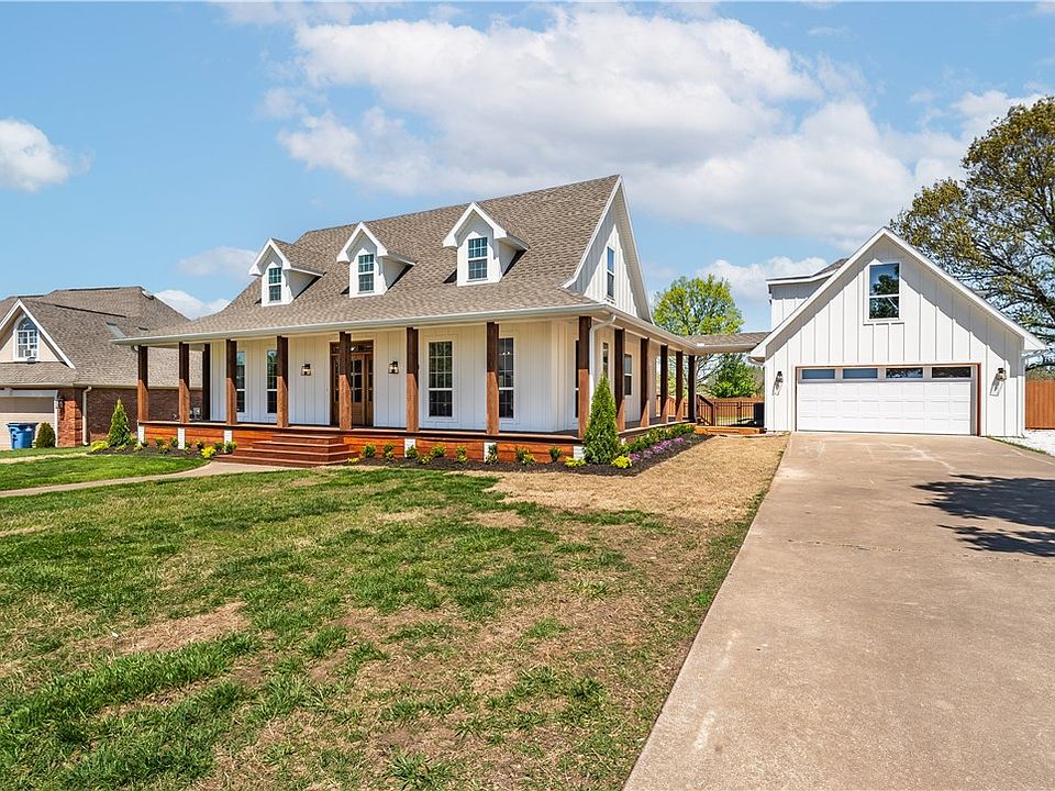 1st image of 23 Stonebridge Way