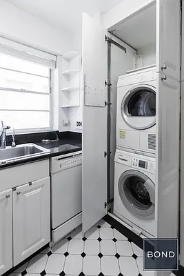 Rented by Bond New York | media 26