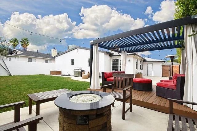 8106 Reading Ave — Photo 28