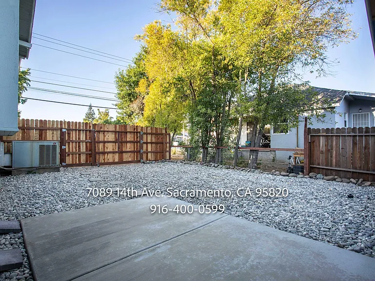 7089 14th Ave — Photo 3