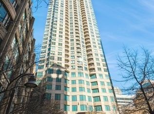400 N Lasalle Dr #2111, Chicago, IL 60614